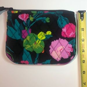 Vera Bradley Medium Sized Coin Purse (never used)